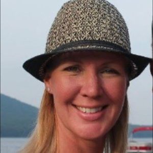 Meet your Posher, Missy